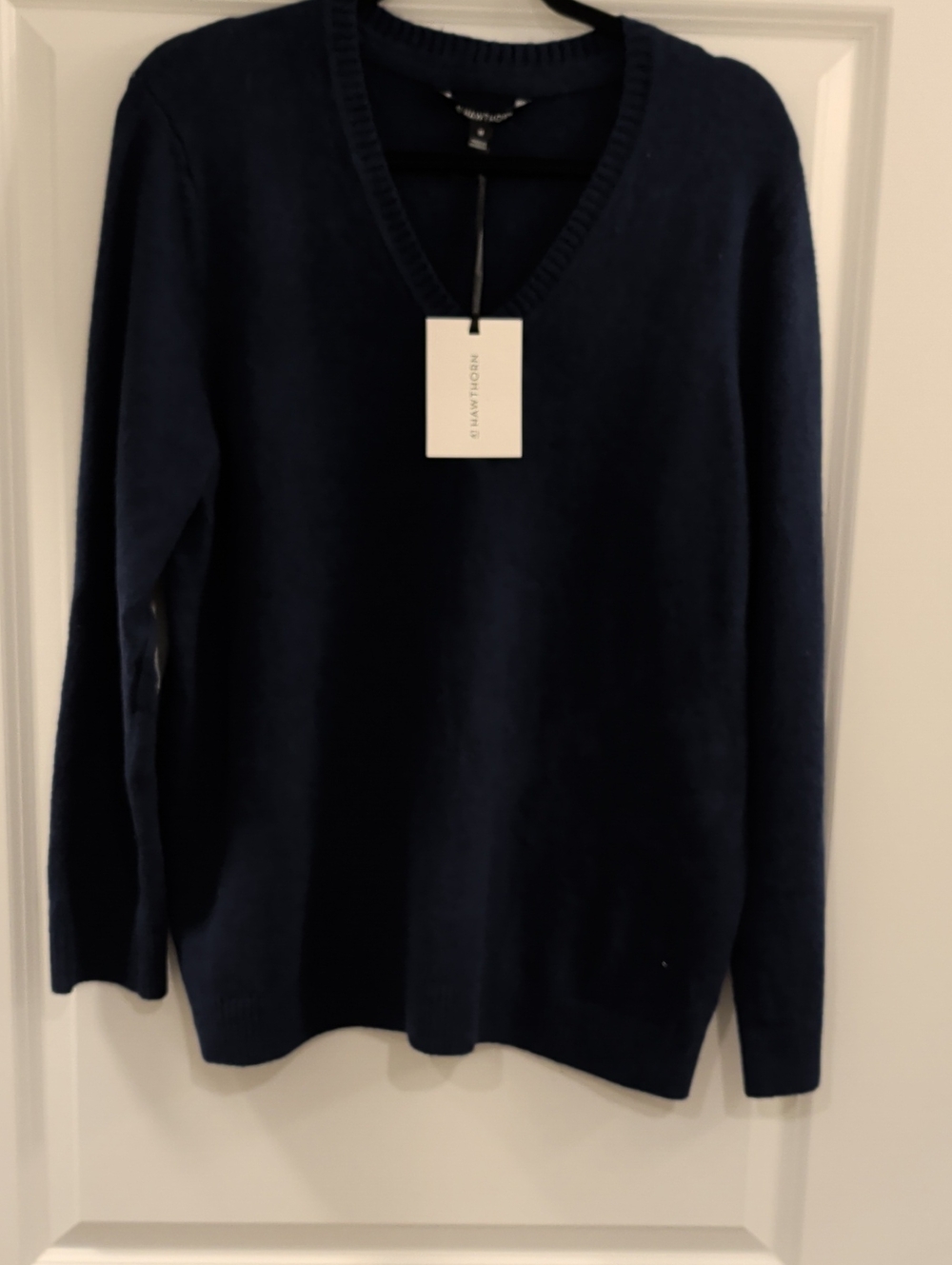 HAWTHORN  Size 2x NWT V-Neck Sweater - Dark Navy